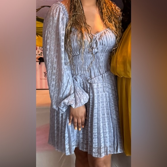 ASOS Light Blue Long Sleeve Dress - Picture 2 of 3